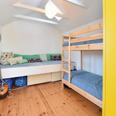 Two-bedroom Holiday In * 尼堡